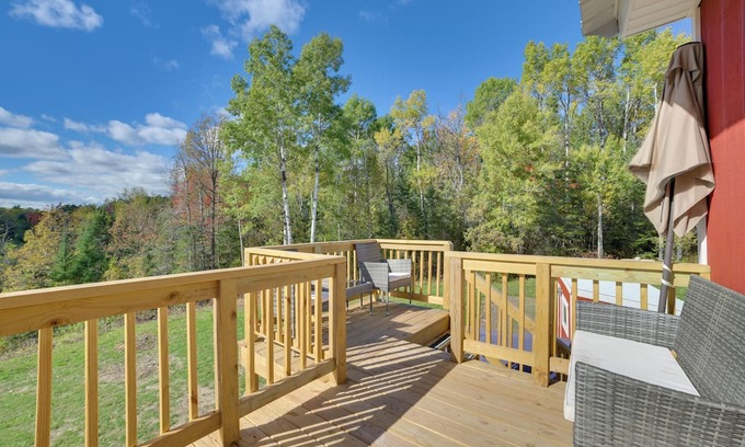 Rudyard Cabaña | Hunt, Hike & Fish! Remote UP Cabin on Chubb Creek