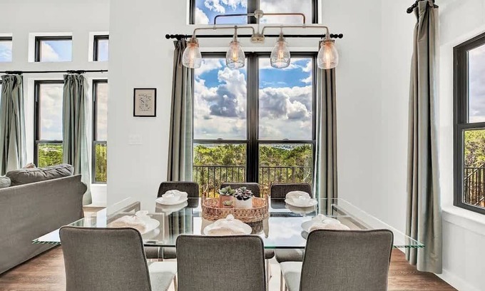 Point Venture Casa | Luxury Lakeview Home w/Pool & Beach Access! - Not Active