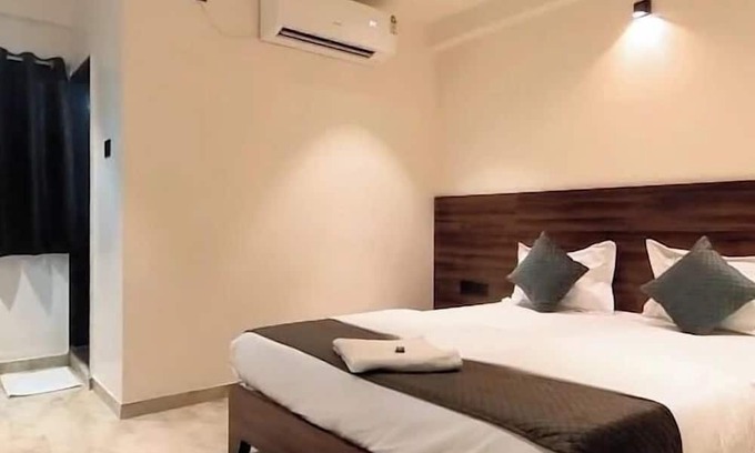 Rajgurunagar Hotel | Aatithya Residency