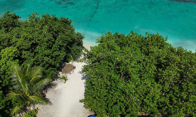 Kamadhoo Hotel | Nest by Hawks