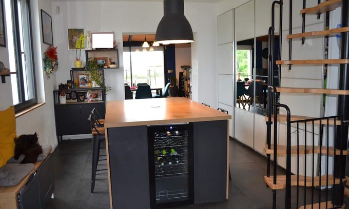 Hauterive Casa | Atypical country house
