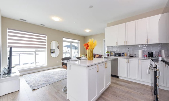 Halton Regional Municipality Condominio | Close to Cycling centre Milton, velodrome, Kelso Park Milton, Ski, Conestoga cam