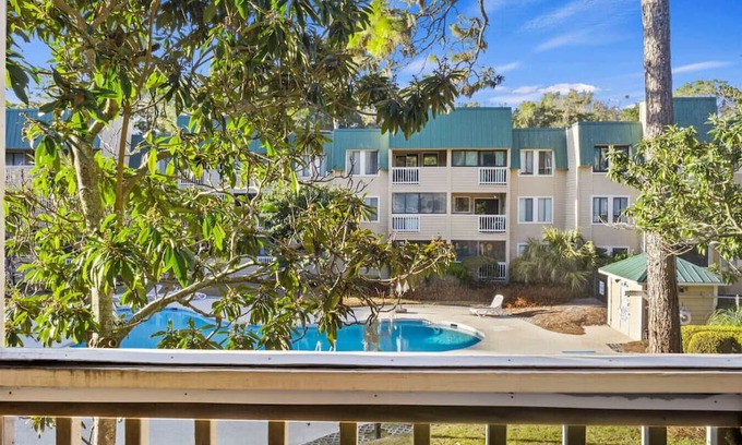 Palmetto Dunes Apartamento | 2BR 2 Min to Beach Pool Tennis King Bed