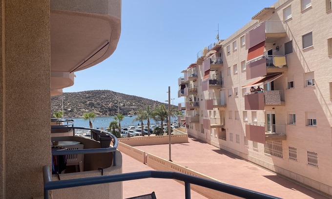 Puerto de Mazarrón Apartamento | Accessible apartment 50 metres to beach ,large communal pool, sea view balcony