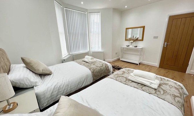 Newcastle-upon-Tyne Apartamento | BRAND NEW|Free WiFi & Parking|5 Min to city centre