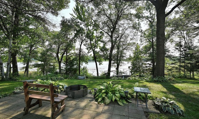 Brill Cabina | Cozy cabin in beautiful Sarona, WI, located just minutes away from Long Lake.