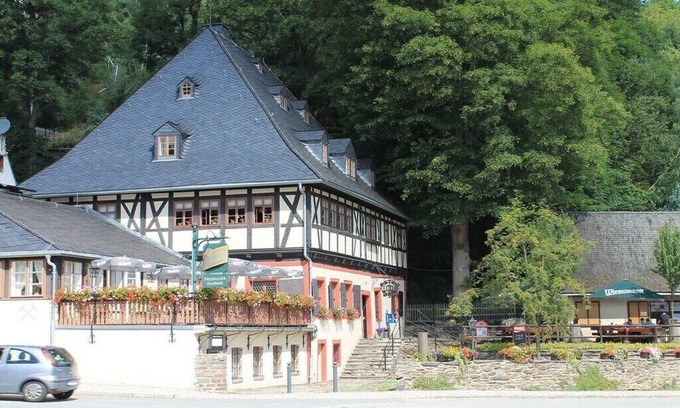 Frohnau Apartamento | Maisonette holiday apartment “Fichtelberg”