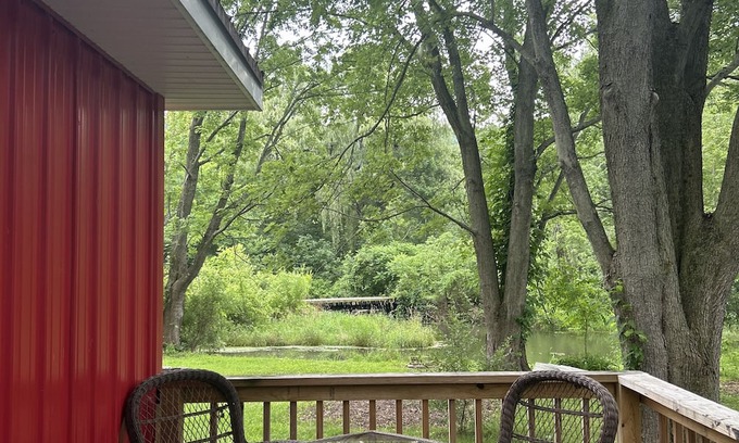 Middlesex Casa | Charming River Retreat in Naples Ny