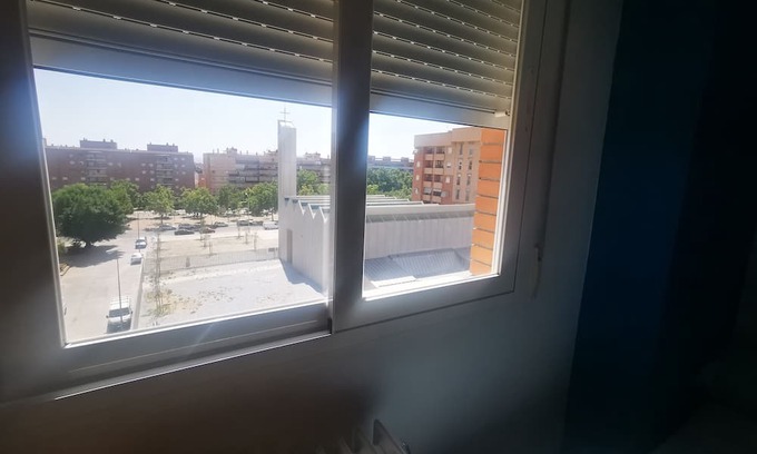 Norte Apartamento | Habitación Tranquila al Lado de la Estación de Autobuses