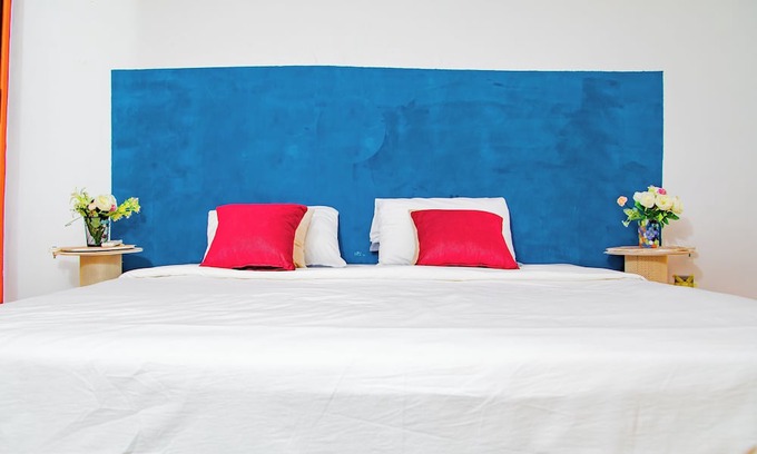 Abidjan Apartamento | Charming 1-bedroom apartment in wonderful Abidjan with WiFi