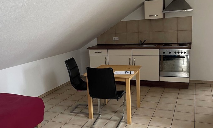 Weidenbach Apartamento | 70qm Wohnung in Weidenbach für Monteure Studenten Oder als Ferienwohnung