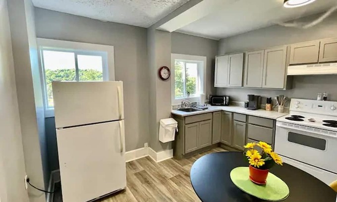 Saint John Apartamento | 1BR Next to Hospital & Uptown