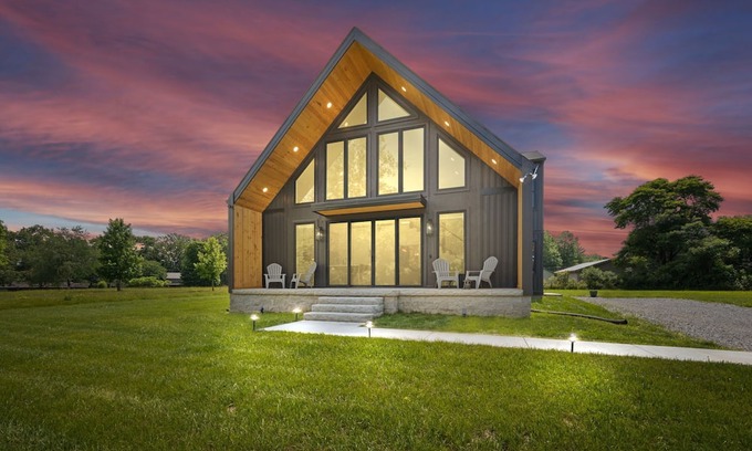 Scottsville Otro | Modern A-frame @ Barren River Lake