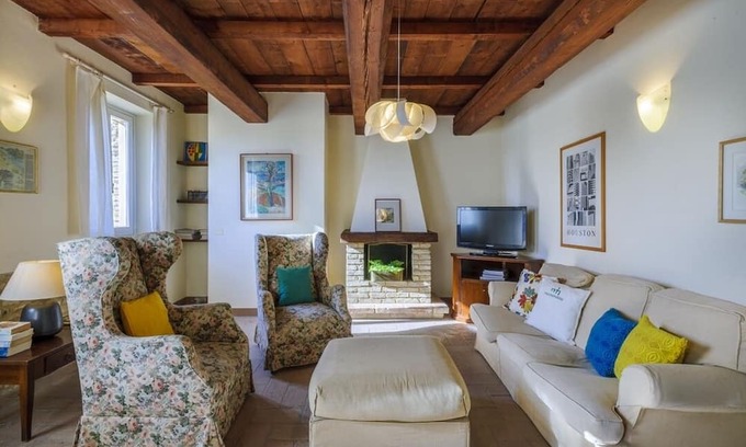 Saltara Otro | Marcheholiday Villa Romana