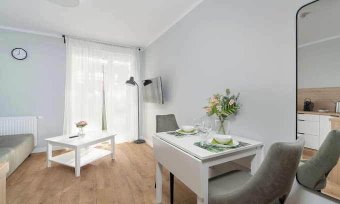 Nowe Miasto Apartamento | Studio z Tarasem 2 Osoby by Renters