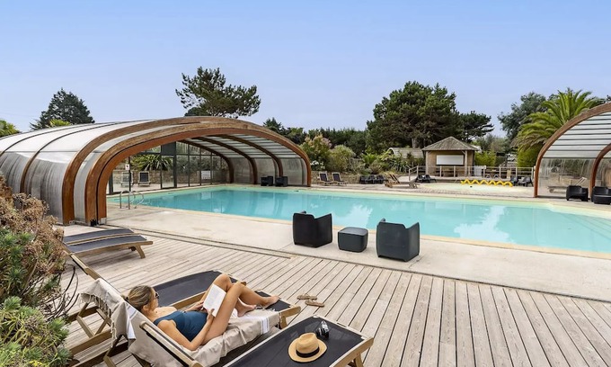 Saint-Cast-le-Guildo Alquiler De RV | Camping Romanée Le Chatelet* - COMFORT Lodge - 2 bedrooms - without bathrooms 4 people