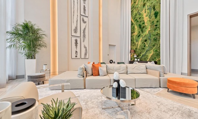 Doral Condominio | Modern Comfort: Doral 2BR Serenity