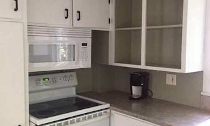 Westerly Casa | Charming house - Wilcox Park
