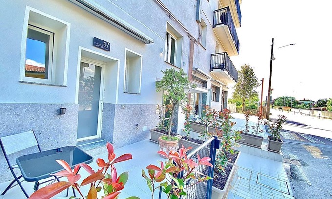 Casirate d'Adda Apartamento | APT DONATI, modernity and comfort with parking and reserved outdoor space
