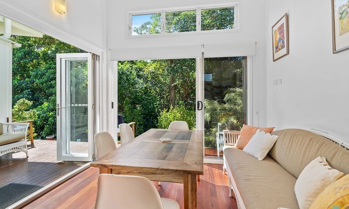 Point Lookout Casa | Straddie Glasshouse by Discover Stradbroke
