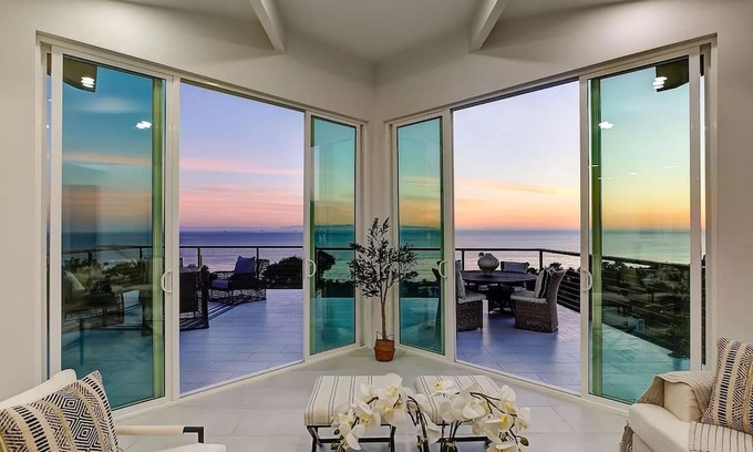 Summerland Casa | Discover the Charm of Golden Gate Avenue