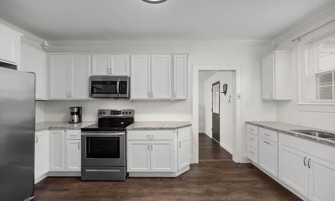 North Florence Casa | Pine Street Songwriters Retreat