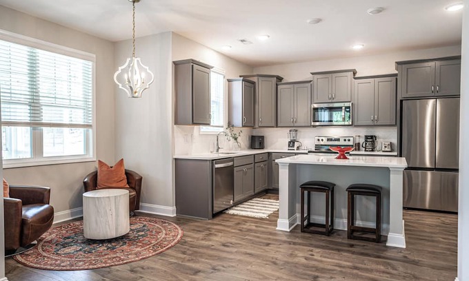 Aberdeen Casa | Avail US Open! Legacy Lakes Golf Home