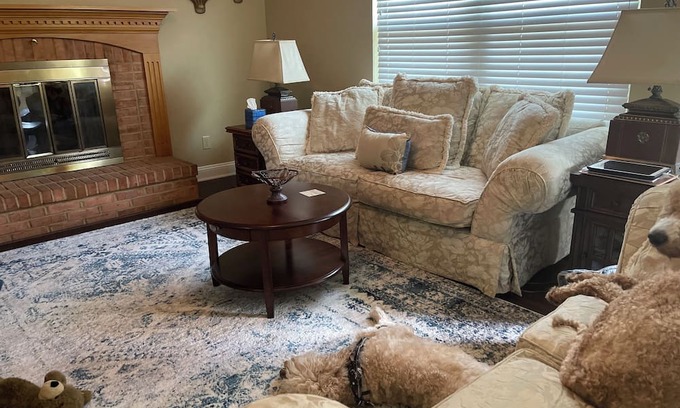 Lindenwald Cama Y Desayuno | Condra House Beautiful Queen Room