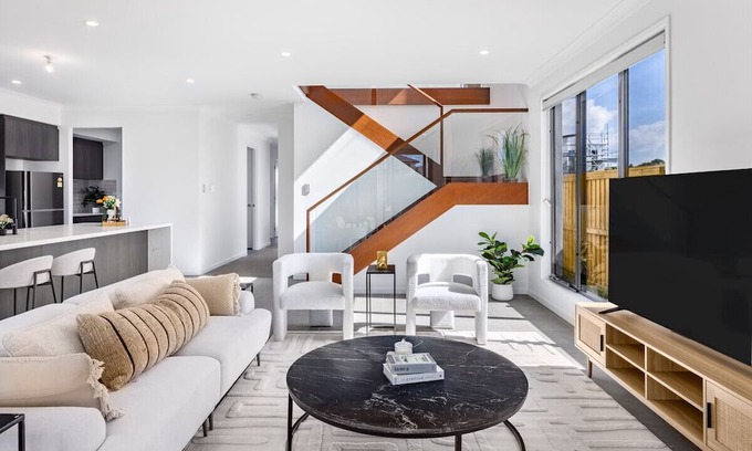 Sunnybank Hills Casa | 2024 Brand-new 5BR Comfort House in SunnybankHills