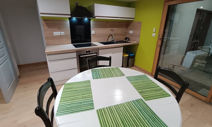 Saint-Thibaud-de-Couz Casa | La Chartreuse du Mont Outheran