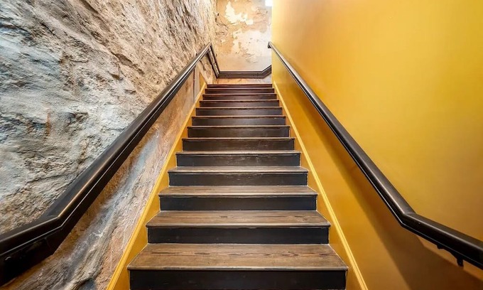Stone Mountain Historic Village Apartamento | Walkable! Two Downtown Lofts in the City Center