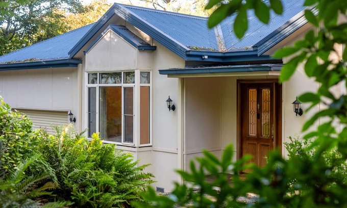 Mount Dandenong Casa | Classic Country Getaway In Mount Dandenong