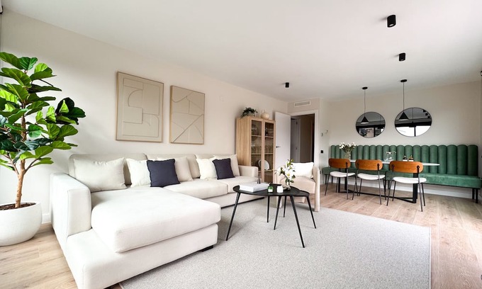 Pozuelo de Alarcón Apartamento | Apartment with parking and pool in Pozuelo.