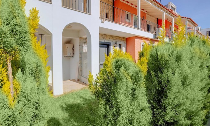 Alacati Apartamento | Vacation Flat w Sauna in Alacati, 5 min to Beach