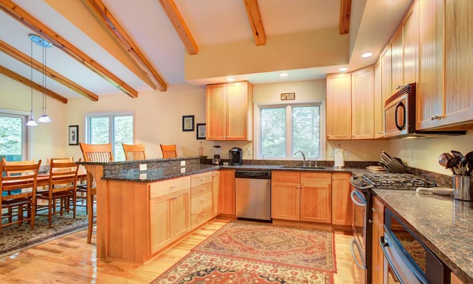 Chestnut Springs Casa | Heaven Sent with Wintergreen Advantage