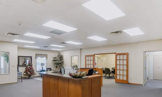 Wapakoneta Casa | Spacious 3000 sq ft office building in Wapakoneta