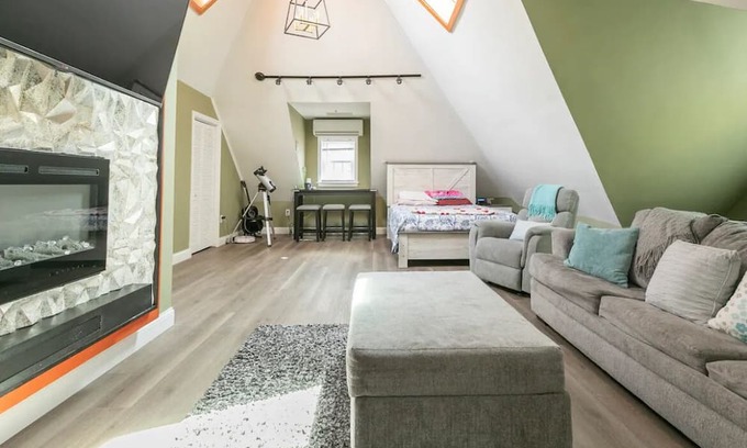 Roxbury Apartamento | Cozy studio with AC and WiFi in fabulous Boston