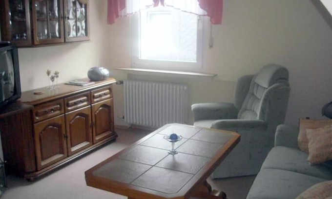 Assinghausen Apartamento | Holiday flat by the forest lake