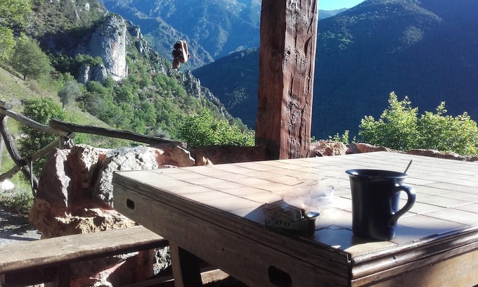 Roquebilliere Casa | Grange Rénovée Face aux Sommets du Mercantour