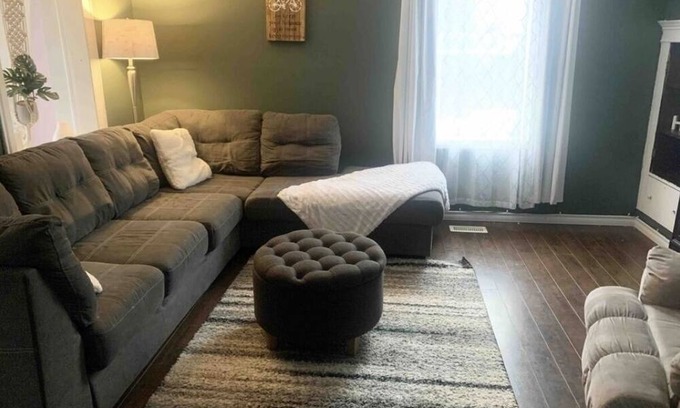 Owen Sound Casa | SecondAveOasis - With pool! : Also ask about our returning guest discount!