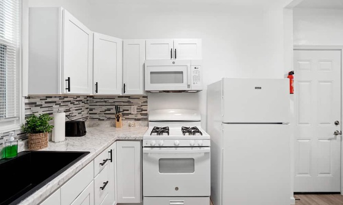 South of Market Apartamento | "Cozy & Complete 2b/1b apt;Near SoMa"