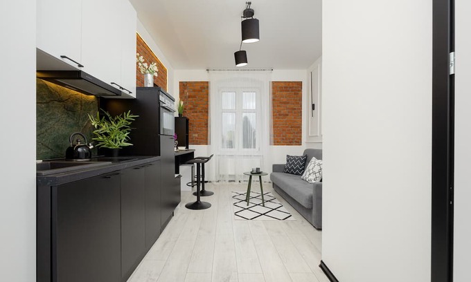 Lodz Apartamento | Cozy Studio Poznańska in Łódź by Renters