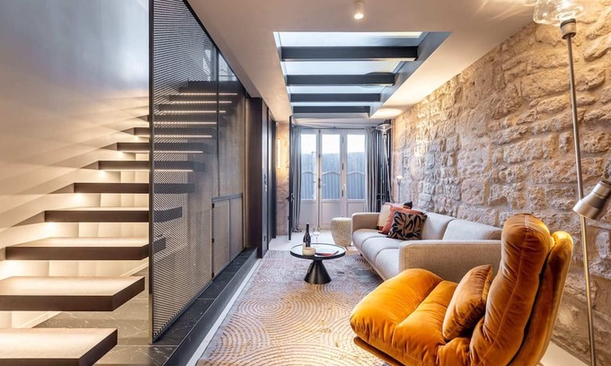 Les Iles Apartamento | Quai Bourbon II - Three Bedroom Apartment, Sleeps 6