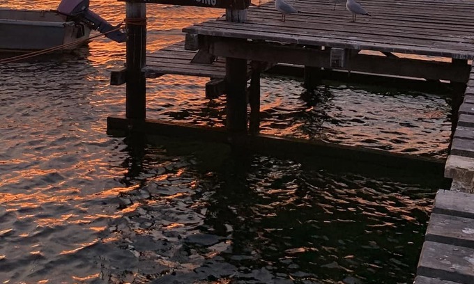 Leeman Casa | Robbo's Snag Island Retreat