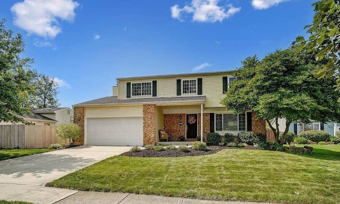 Dublin Casa | Family & Friends, 5BR 3BA Home Near Zoo , 10 min to OSU Downtown