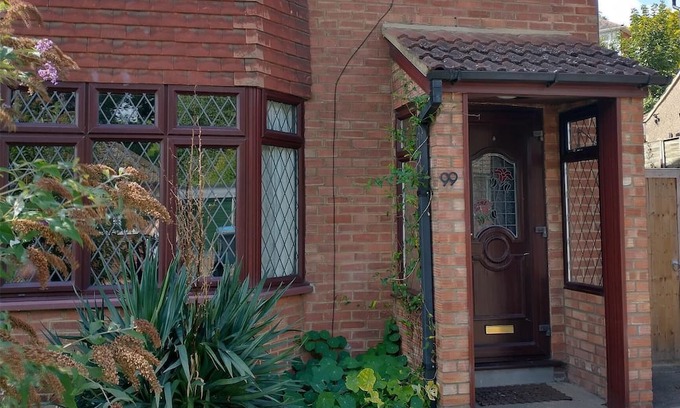 Ipswich Casa | Cosy House close to Christchurch Park and Town