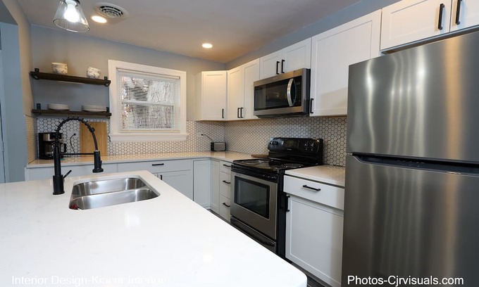 Rocky Mount Apartamento | Better Than A Hotel! Modern comfortable stay with everything Included!
