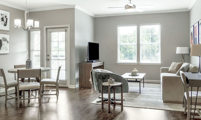 South Baton Rouge Apartamento | Modern Apartment in Prime Location (ID8736X83)