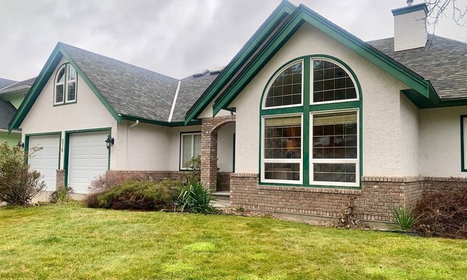 Okanagan-Similkameen Casa | Heritage Hills Get-Away above Skaha Lake