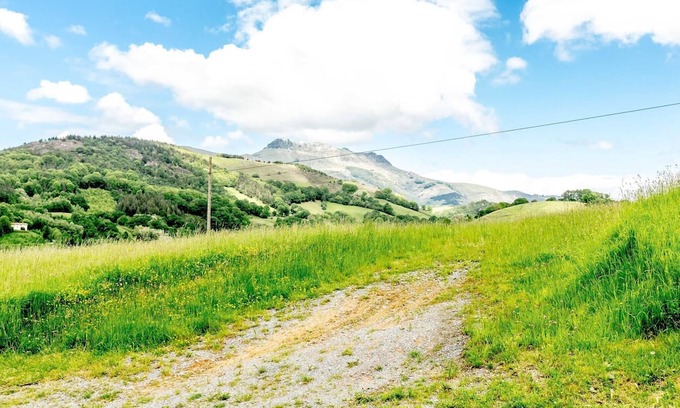 Vera de Bidasoa Casa | Only 30 Kms From San Sebastian
